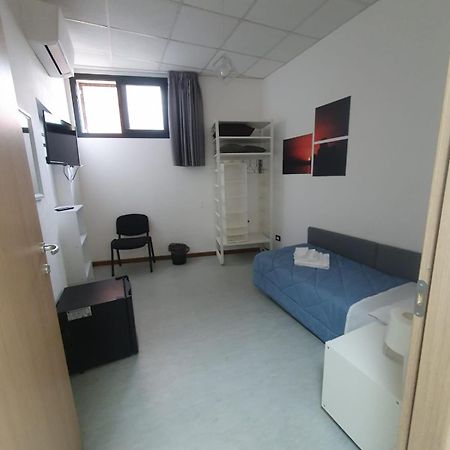 Bed And Breakfast Porto Flavia Iglesias Ngoại thất bức ảnh