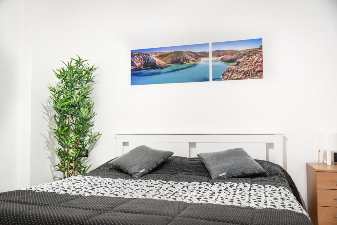 Bed And Breakfast Porto Flavia Iglesias Ngoại thất bức ảnh