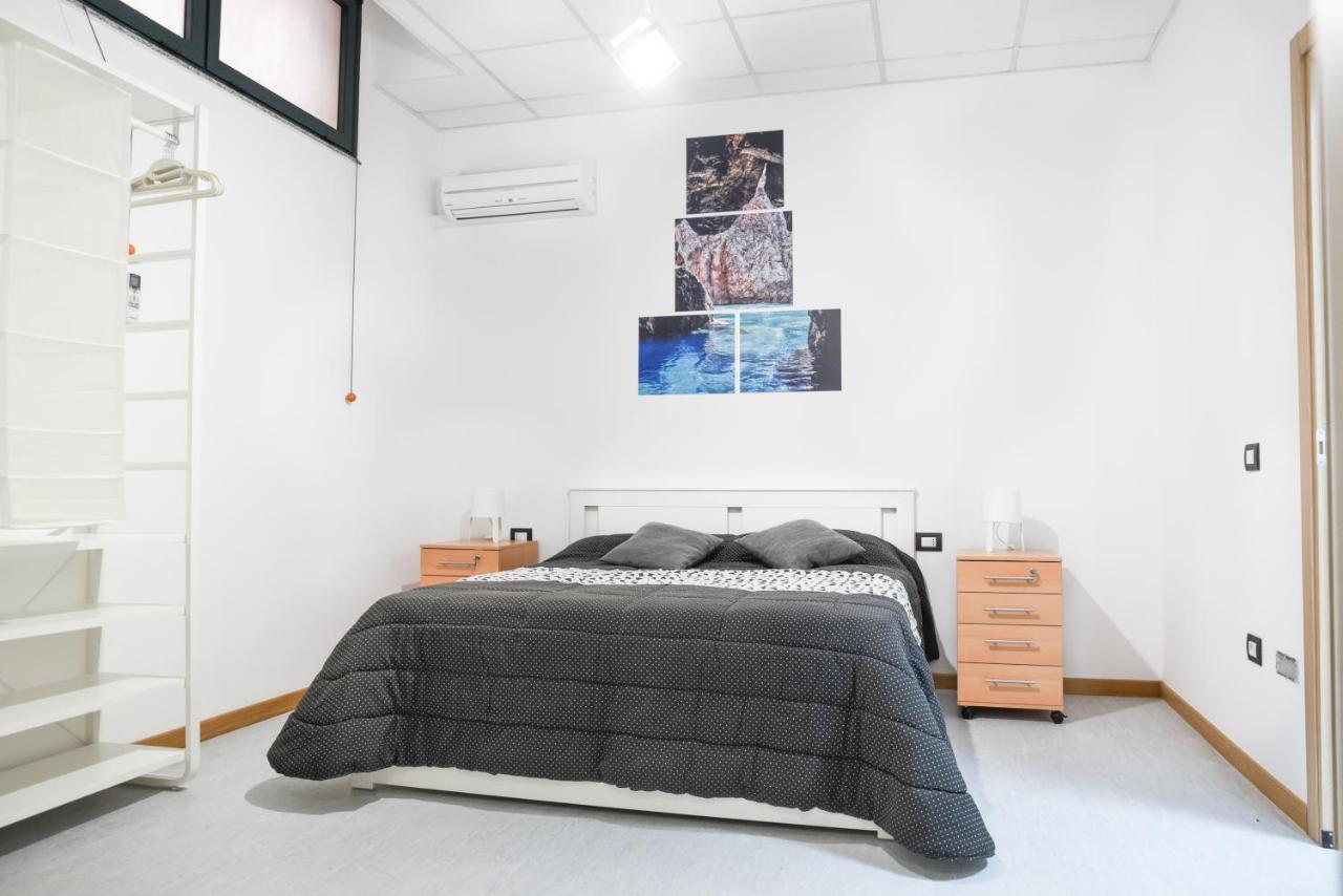 Bed And Breakfast Porto Flavia Iglesias Ngoại thất bức ảnh