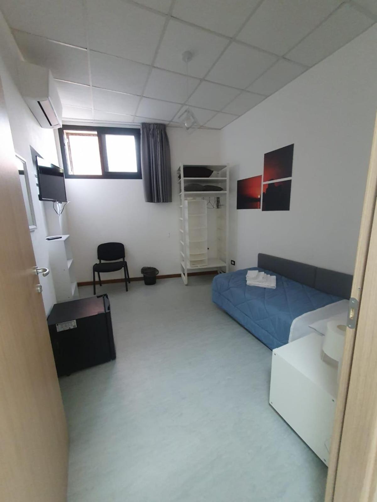 Bed And Breakfast Porto Flavia Iglesias Ngoại thất bức ảnh